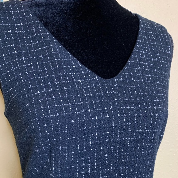 Ann Taylor Black V-Neck Sheath Dress - Picture 3 of 7